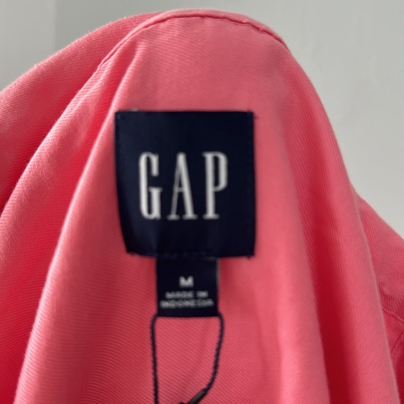 GAP Ladies' Popover Blouse, Notched Collar, Tacked Cuffs, Pink - Picture 5 of 7